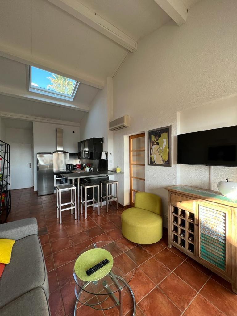 Appartement Vue Sur Mer, Piscine, Garage Prive Bormes-les-Mimosas Dış mekan fotoğraf